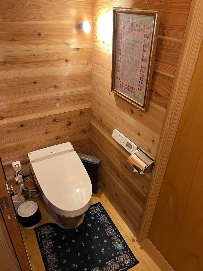 Guesthouse Kazura Nanto Exterior photo